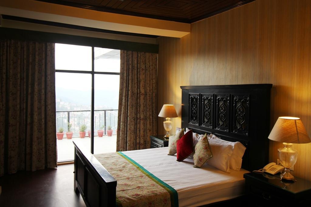 The Oaktree House Otel Shimla Dış mekan fotoğraf